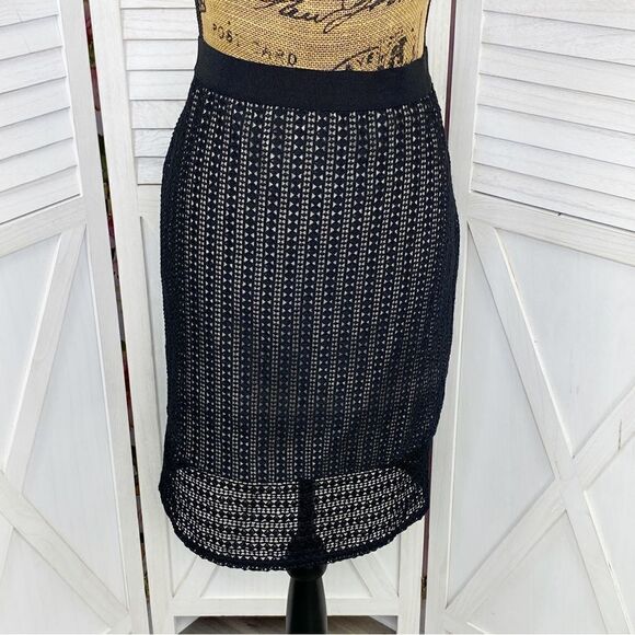 Ann Taylor Crochet Lace Sheer Illusion Pencil Skirt Black 6 - Picture 1 of 12